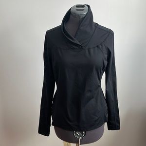 Lululemon layering top